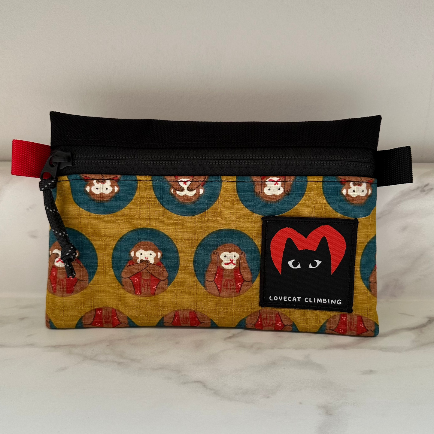 ZIPPER POUCH