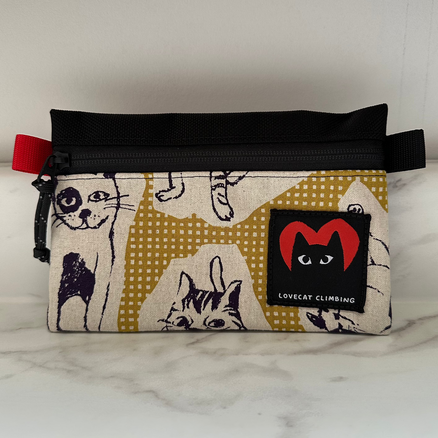 ZIPPER POUCH